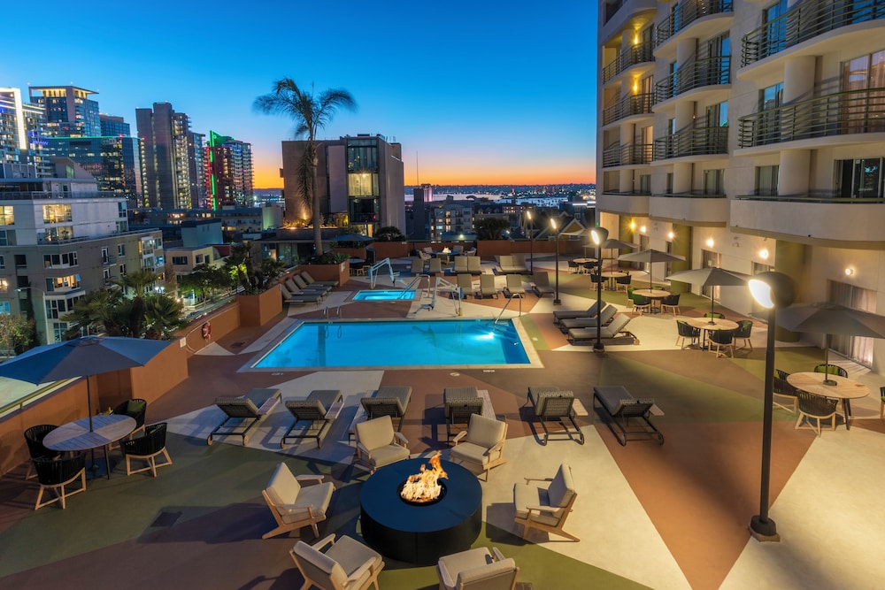 DoubleTree by Hilton San Diego Downtown - featured photo