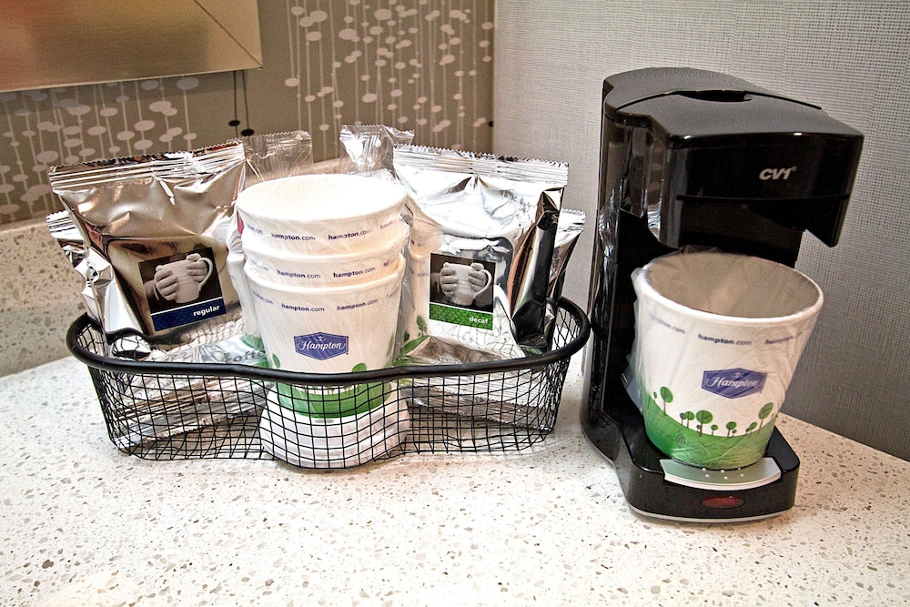 Hampton Inn Cookeville - photo 11