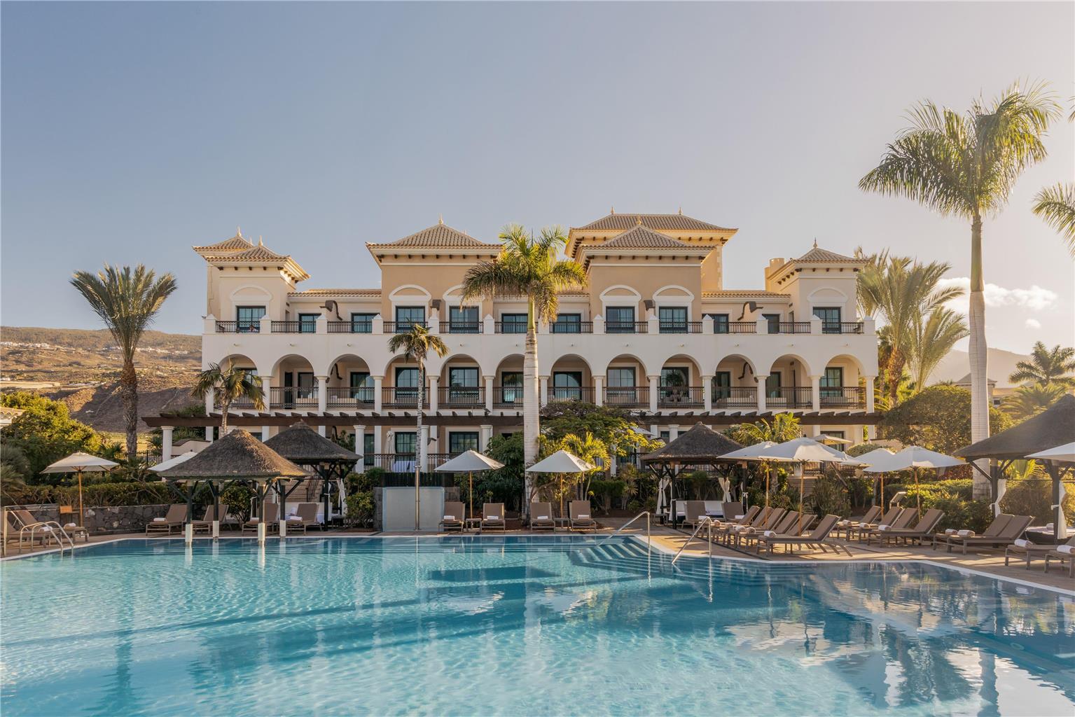 Red Level at Gran Melia Palacio de Isora Adults Only — hotel in Alcala Del Rio