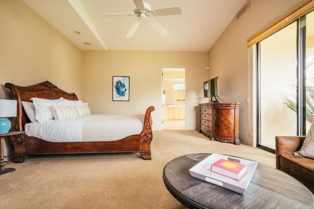 Nuestra Firefly in La Quinta - carbon neutral hotel in La Quinta