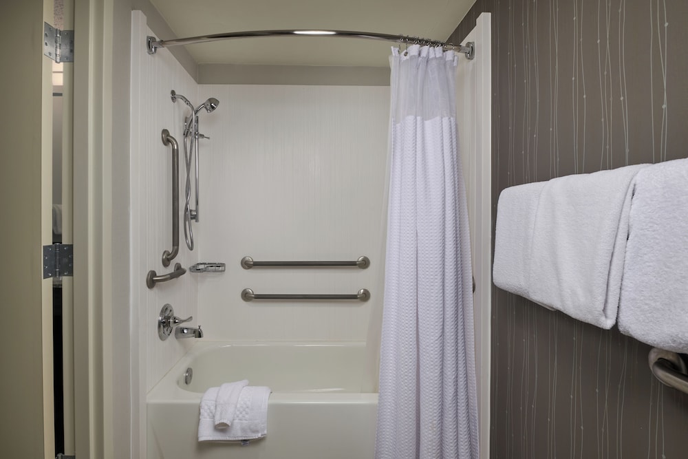 Courtyard by Marriott Harrisonburg - photo 18