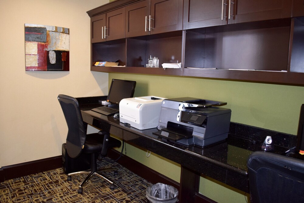 Holiday Inn Hou Energy Corridor Eldridge by IHG - photo 35