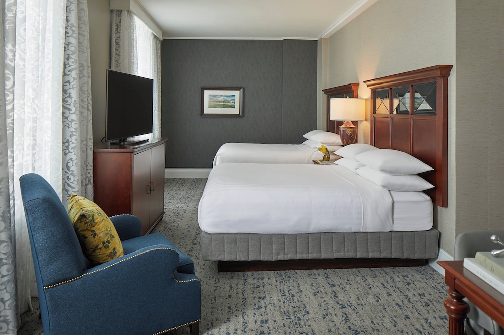 The Battle House Renaissance Mobile Hotel & Spa - photo 12