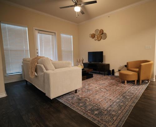 Charming 2 bedroom 2 bath apartment — 4-Star Luxury Hotel in Austin, United States