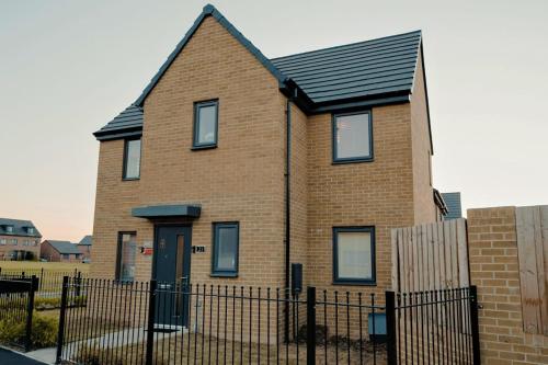 Willow Heights Modern 5 7 Persons 3 Bed Detached — hotel in Rotherham