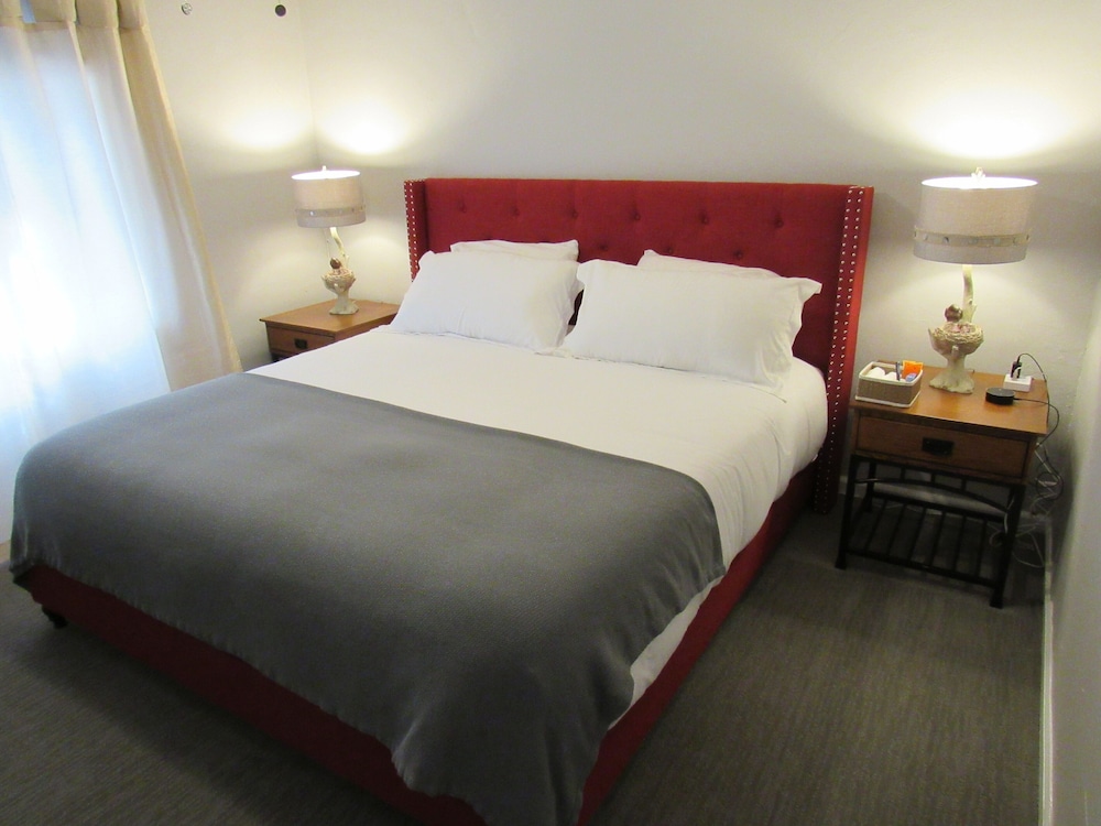 The Sky View Inn - photo 17