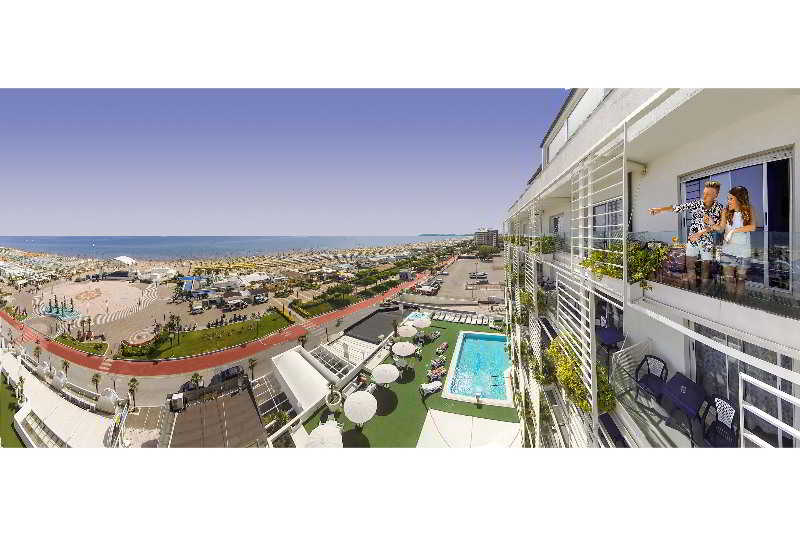 Hotel Mediterraneo — 4-Star Luxury Hotel in Riccione, Italy
