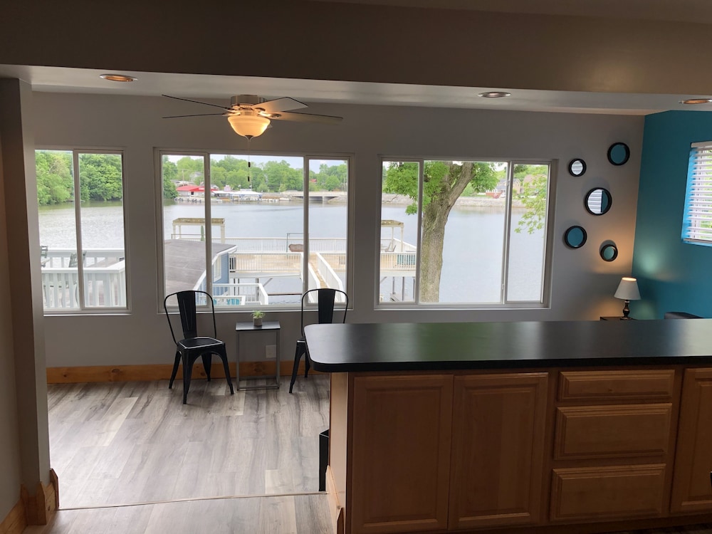 Alexanders Landing - photo 57