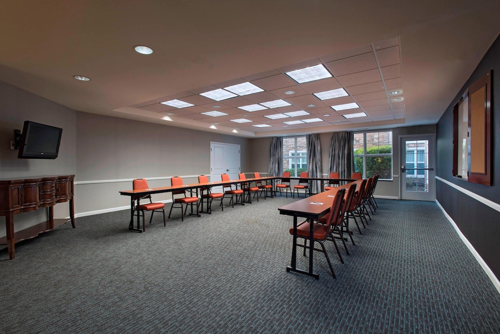 Residence Inn Bryan College Station - photo 22