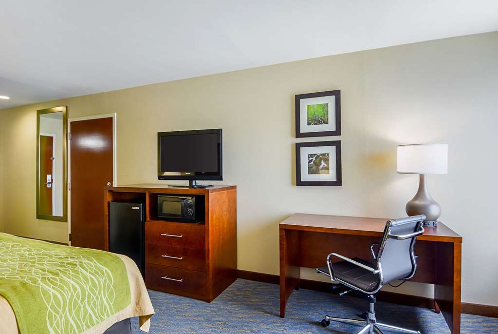 Comfort Inn Woodstock Shenandoah - photo 9