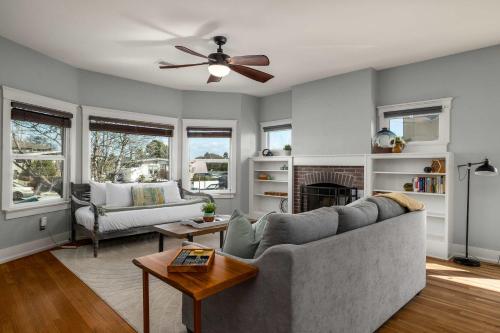 South Park Charmer Close to Zoo Backyard Oasis — 4-Star Luxury Hotel in San Diego, United States