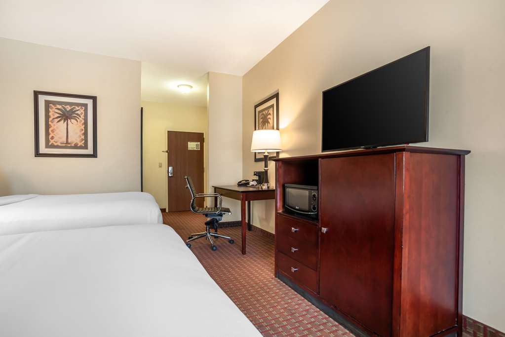 Comfort Inn & Suites Crestview South - photo 18