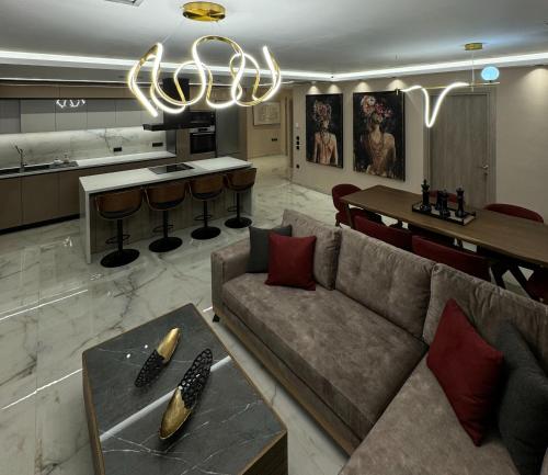 Callie luxury apartments — 4-Star Luxury Hotel in Nikiti, Greece