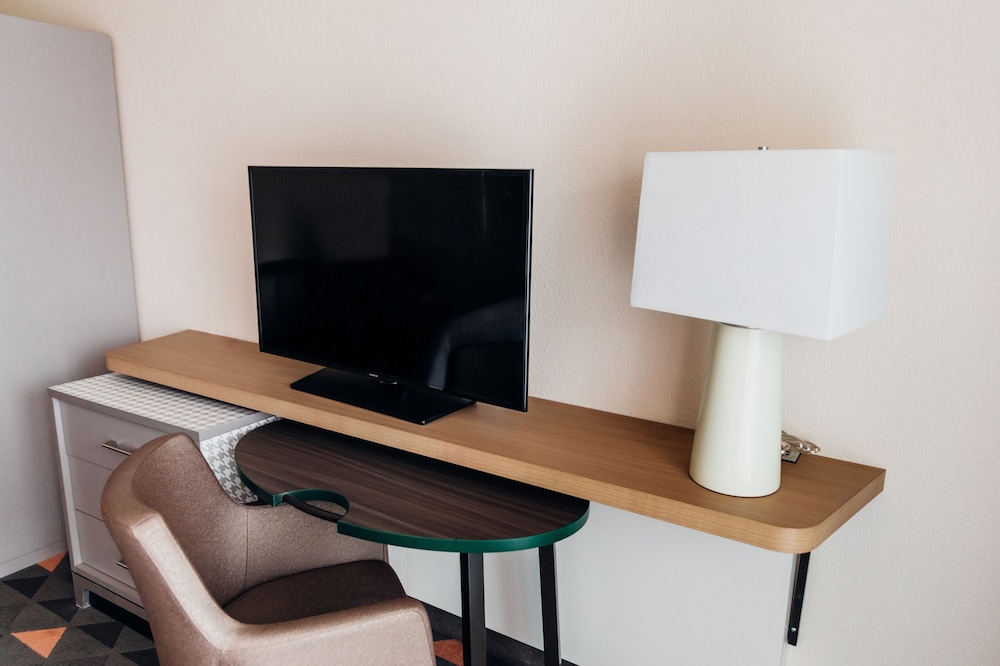 Holiday Inn Phoenix Mesa Chandler by IHG - photo 9