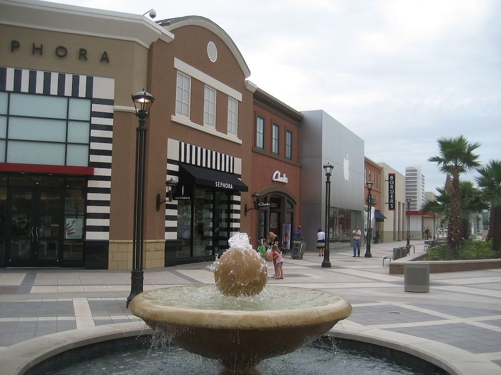 Imperial Swan Hotel & Suites - photo 24