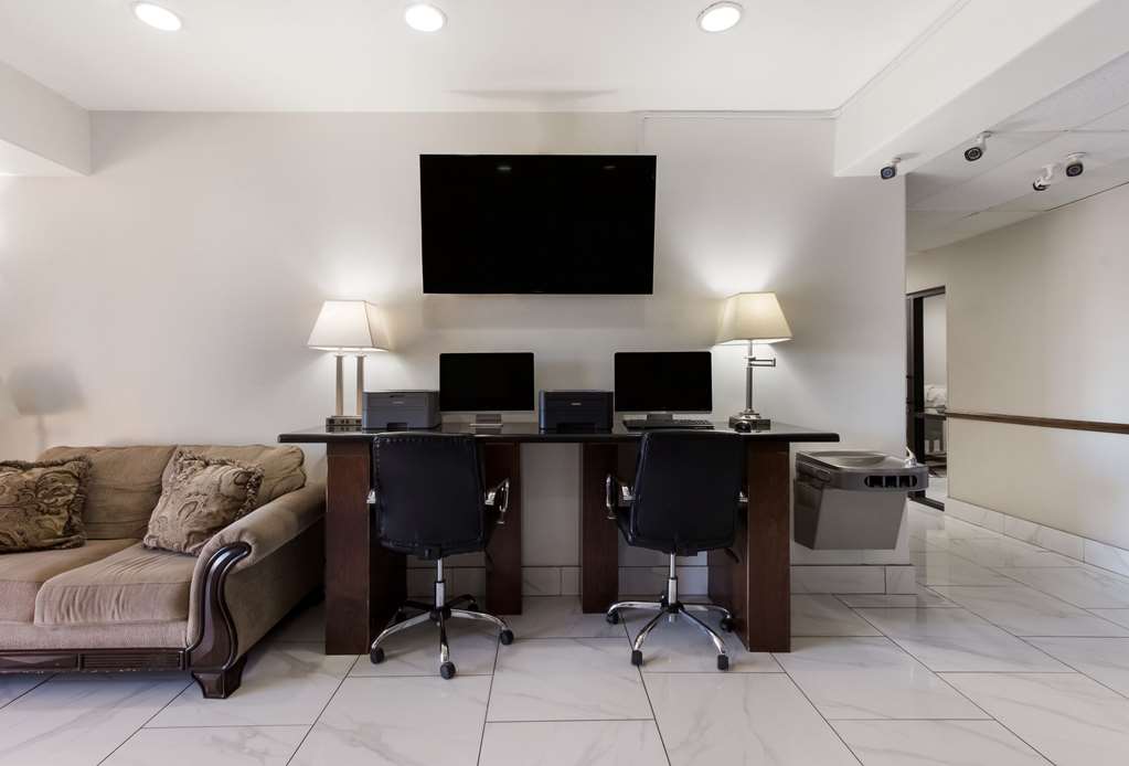MainStay Suites Extended Stay Hotel Casa Grande - photo 31