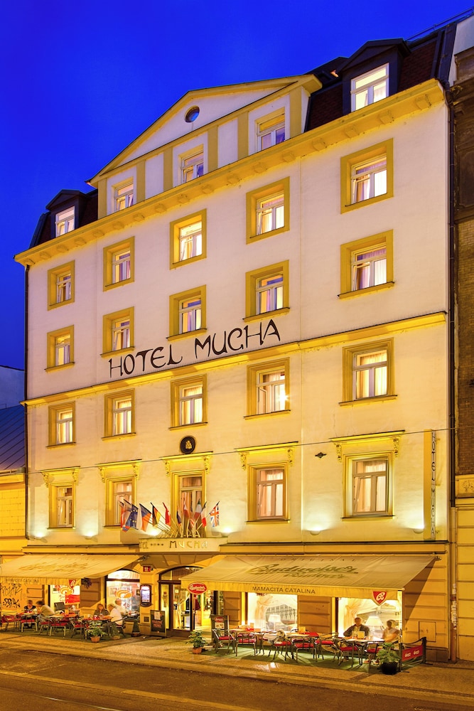 Hotel Mucha - last minute hotel in Prague