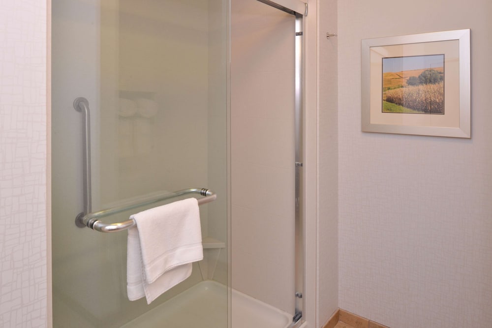 Hampton Inn Omaha Midtown Aksarben Area - photo 33