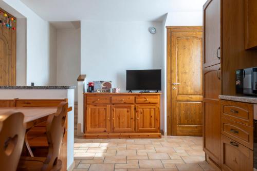 Villetta indipendente Bratto con posto auto e WiFi