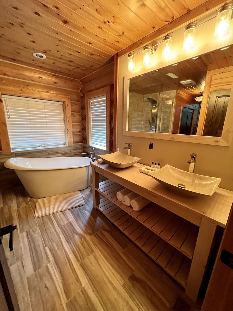 Black Tree Resort The Lodge - photo 19