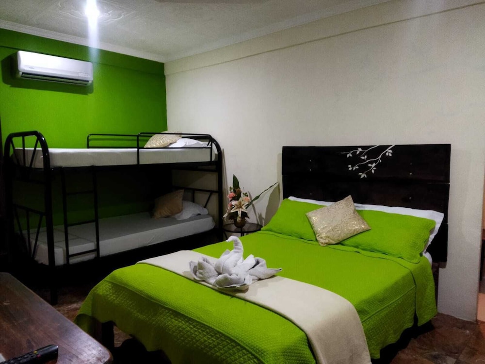 Hospedaje La Galerie — hotel in Ciudad Cortes