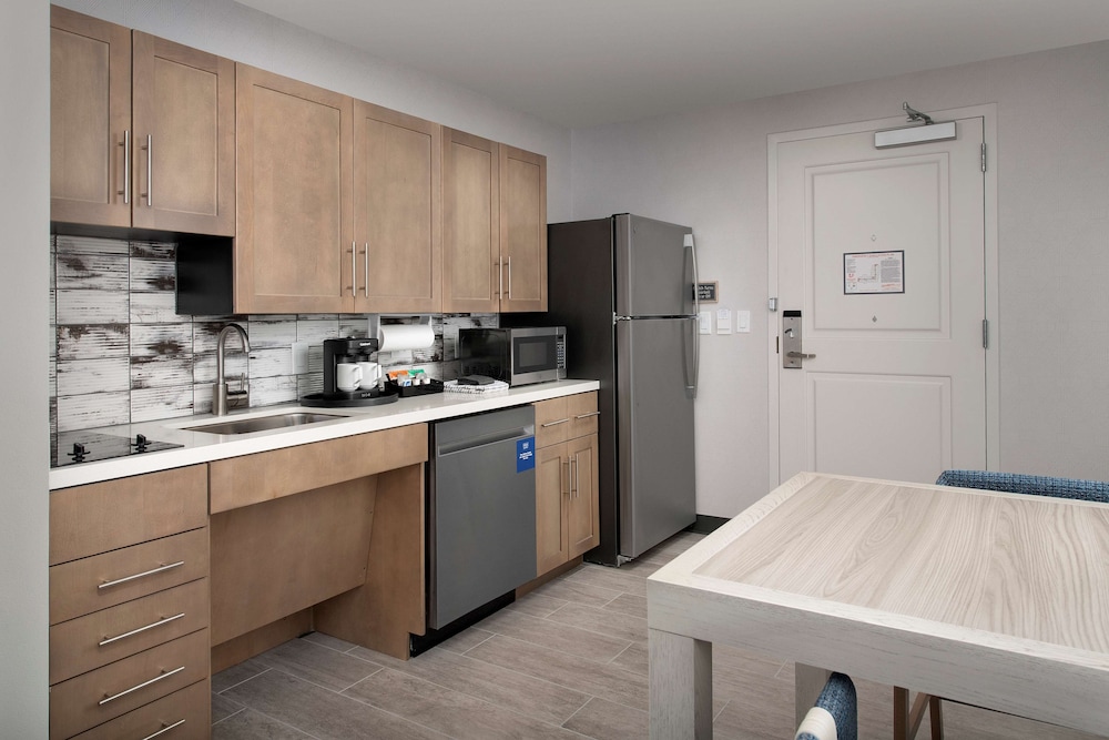 Homewood Suites by Hilton Destin - photo 18