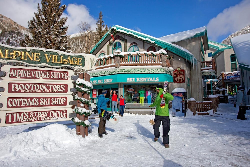 Cottam's Lodge by Alpine Village Suites - photo 26
