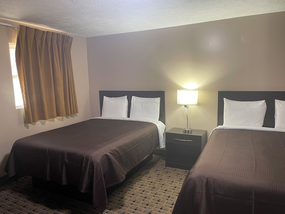 Economy Inn And Suites Ashtabula - photo 24