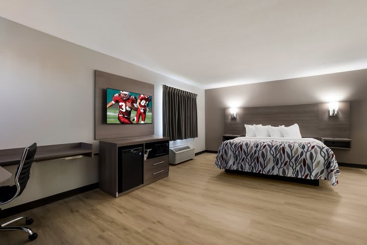 Super 8 by Wyndham Marston - photo 15