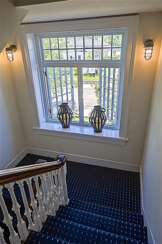 Jailhouse Inn - photo 35