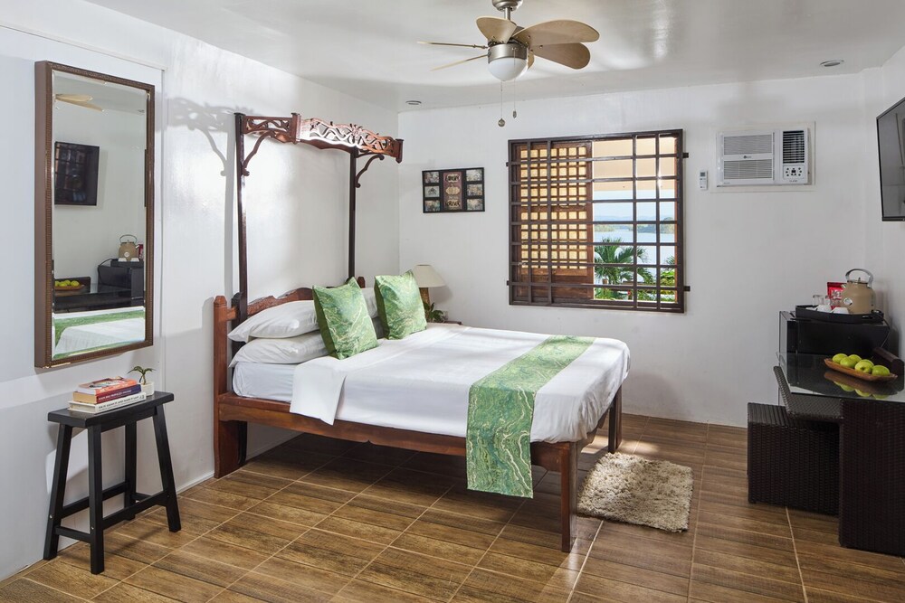 Almost Heaven Lake Resort — hotel in Cavinti