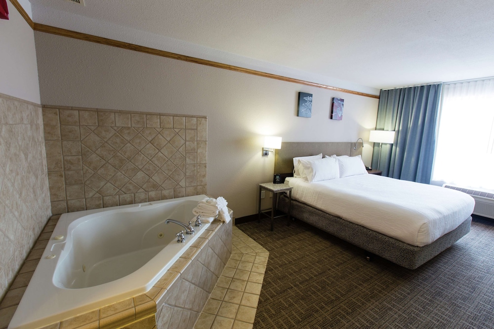 Hilton Garden Inn Grand Forks UND - photo 9
