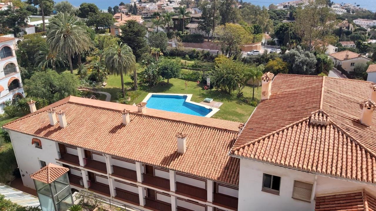 Interpares Terrace by Del Parque Flats — 4-Star Luxury Hotel in Malaga, Spain