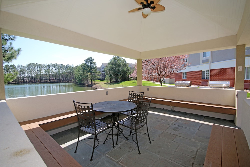 Candlewood Suites Newport News Yorktown by IHG - photo 15
