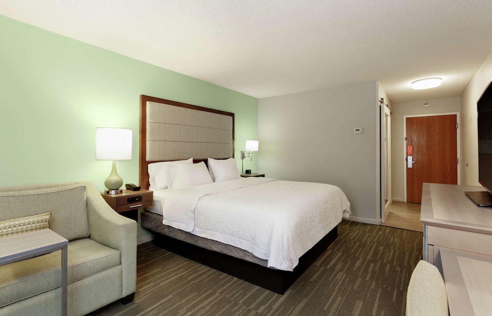 Hampton Inn Melbourne - photo 18