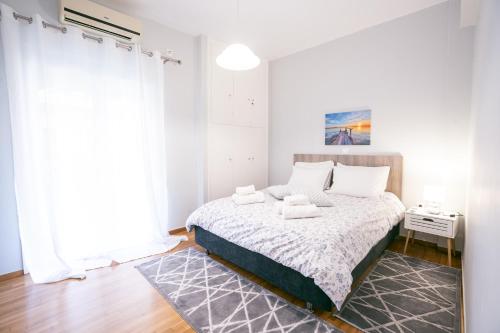 Spacious comfortable apartment Gold Serenity — 4-Star Luxury Hotel in Athens, Greece