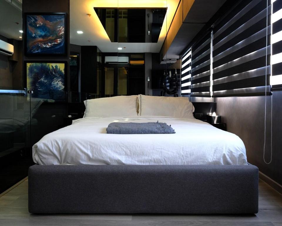 Casa Rica for adventurous fun C Fort TB — 4-Star Luxury Hotel in Manila, Philippines