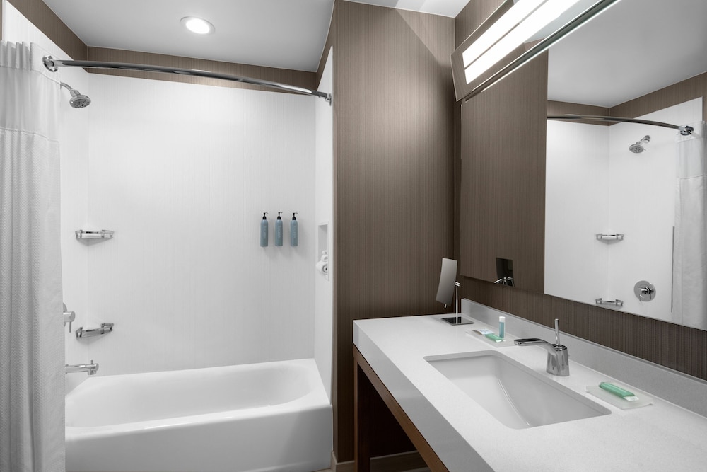 Courtyard by Marriott Salt Lake City Cottonwood - photo 32