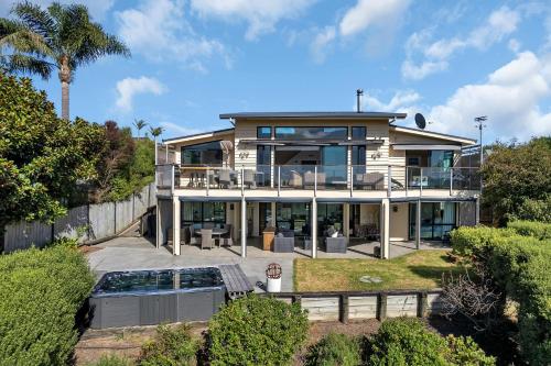 Reinga Retreat Kerikeri Holiday Home — 4-Star Luxury Hotel in Kerikeri, New Zealand