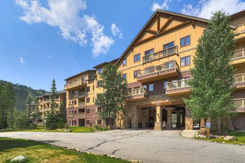 Red Hawk A Vail Resorts Property in Keystone, United States