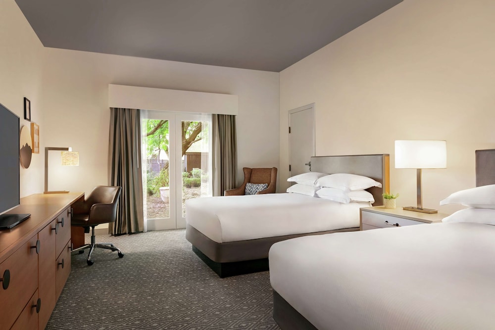 Hilton Scottsdale Resort & Villas - photo 44