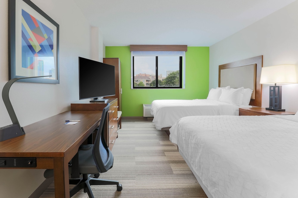 Holiday Inn Express & Suites Fort Worth Downtown by IHG - photo 6