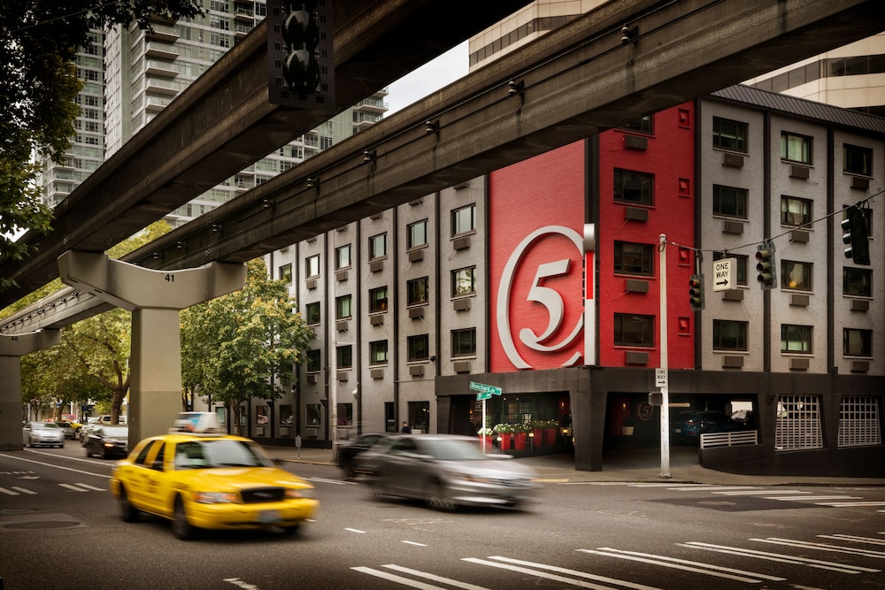 Staypineapple Hotel FIVE Downtown Seattle - photo 31