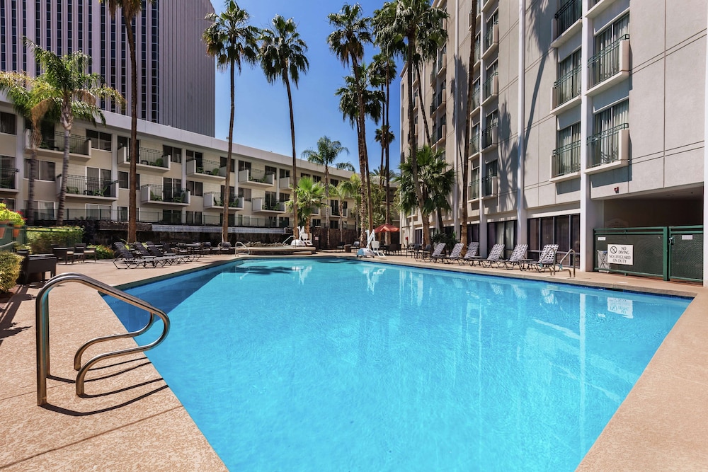 DoubleTree by Hilton Phoenix Midtown - photo 19