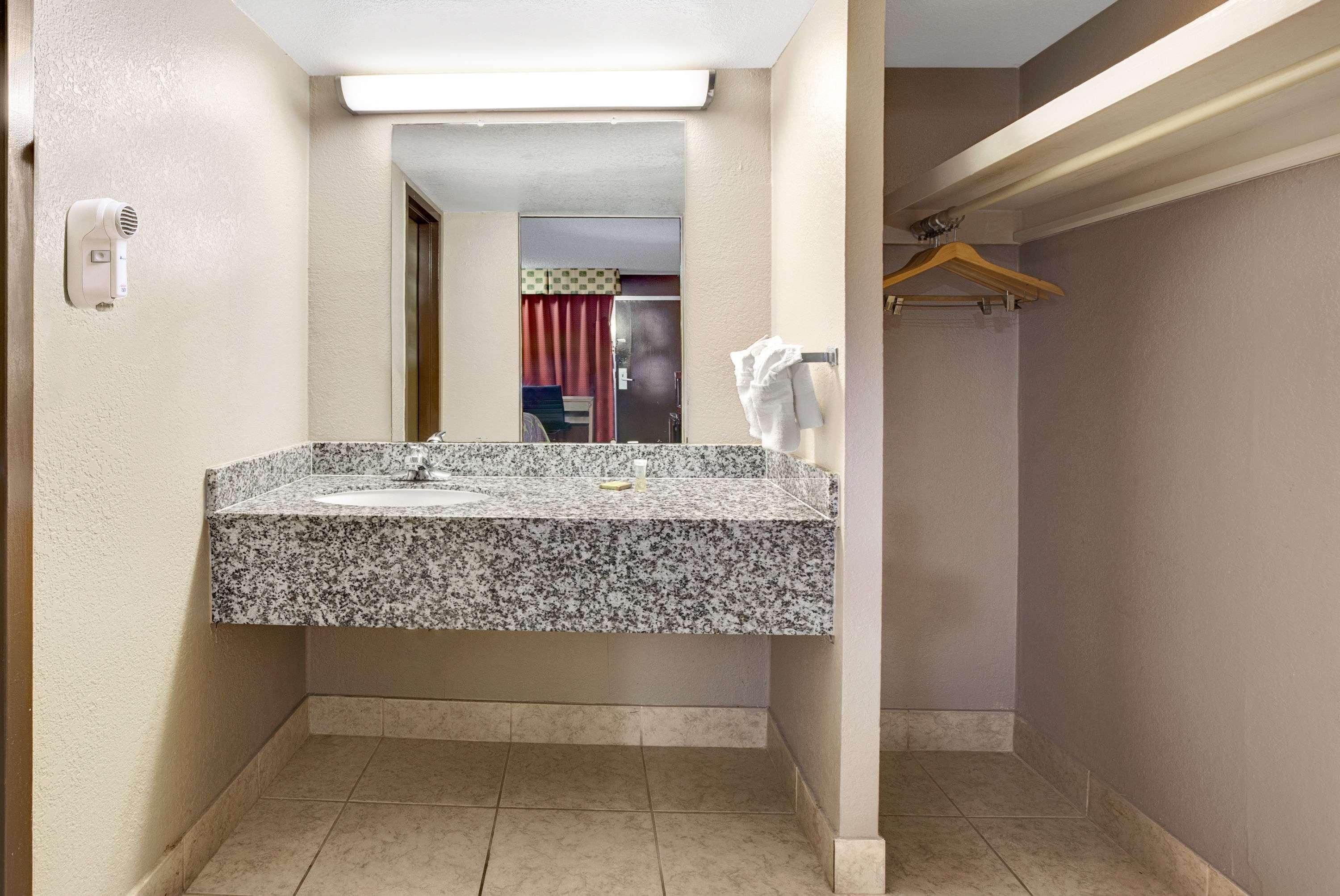 Hotel Norman Oklahoma City OK - photo 14
