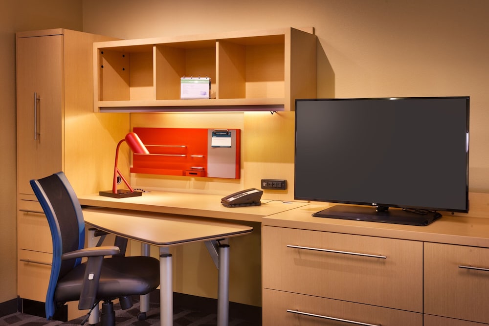 TownePlace Suites by Marriott Dickinson - photo 14