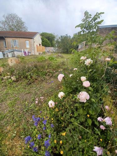 Logis des Pivoines - last minute hotel in Unknown City