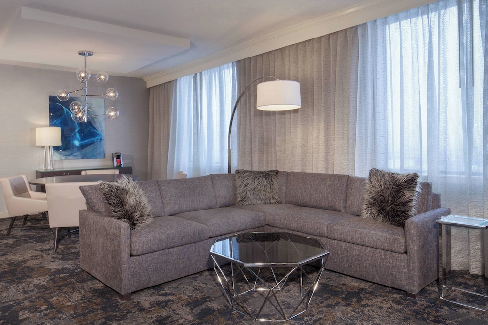 Dallas Fort Worth Airport Marriott - photo 32