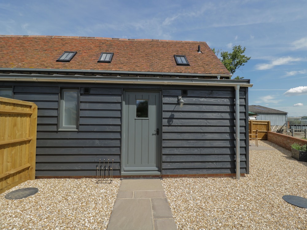 Kingfisher 2 The Old Stables in Witney, United Kingdom