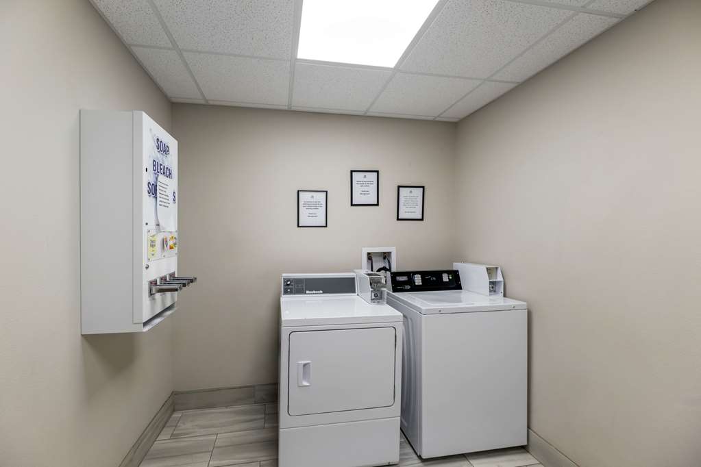 Quality Inn & Suites Carlsbad Caverns Area - photo 29